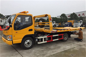 颍州区哪里有拖车服务